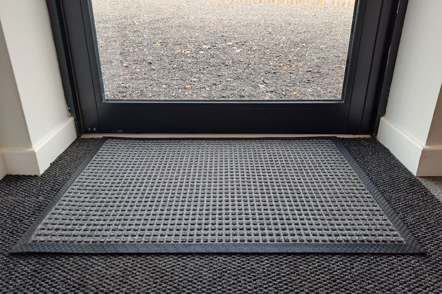 Aquasorb Durable Absorbent Entrance Mat - Image 2