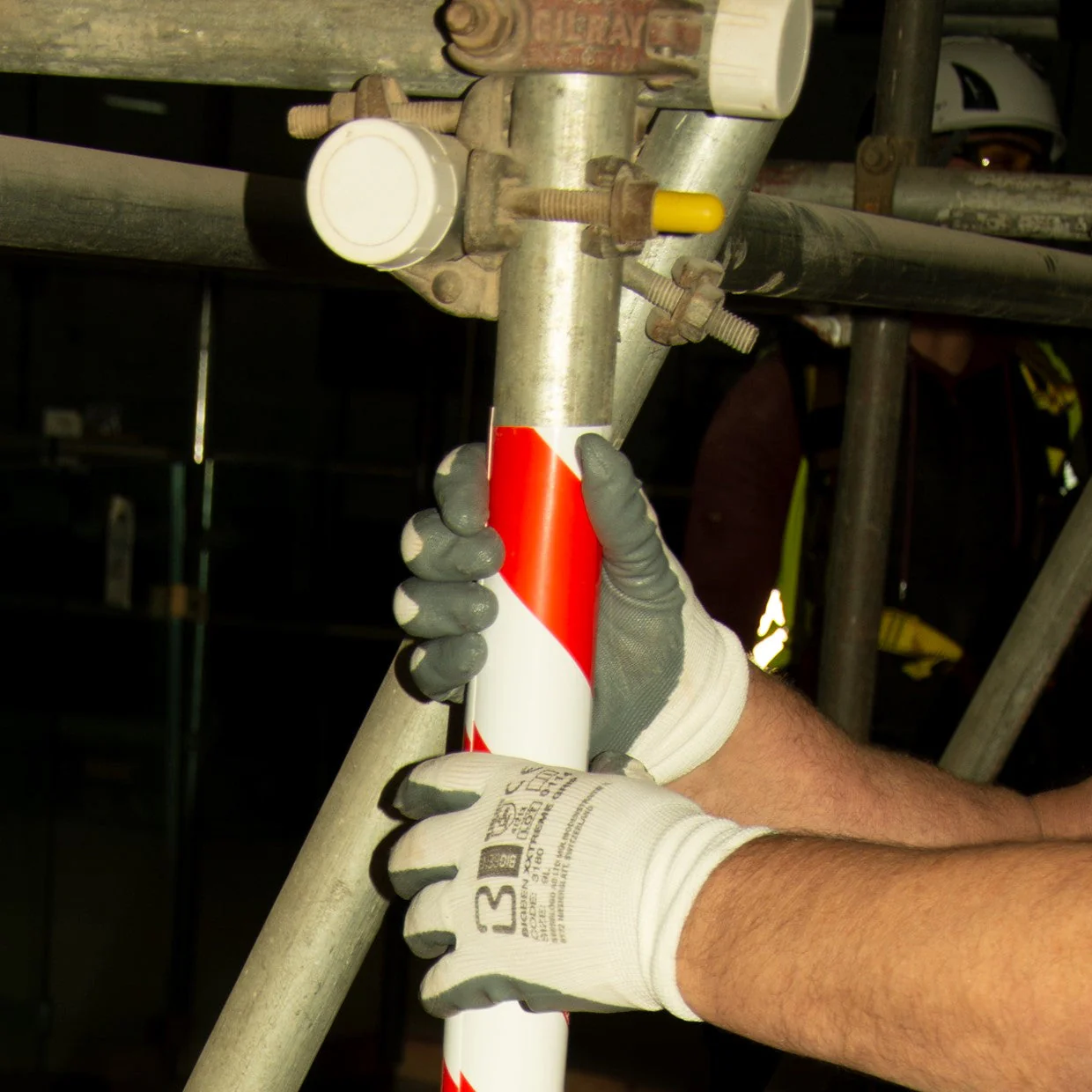 BIGBEN® Xxtreme Grip Gloves - Nitrile Coated - Image 3