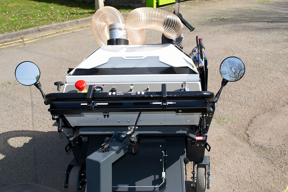 MAXVAC MaxWind Pedestrian Sweeper - Image 4