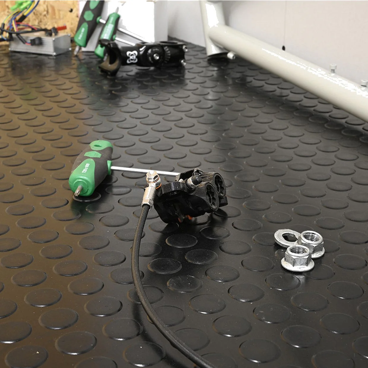 PennyDot Rubber Matting - 10m roll - Image 2